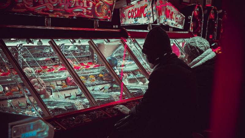  4, tags: meta remove gambling - unsplash