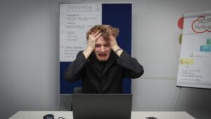 w 1, tags: paid - unsplash